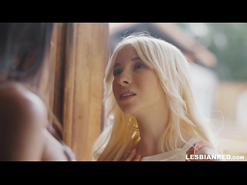 ❤️ Tagann an cailín abhaile cúpla mí ina dhiaidh sin agus itheann sí pussy a leasmham ❌ Porn na Rúise ag ga.https-tubsexer.ru ❌️