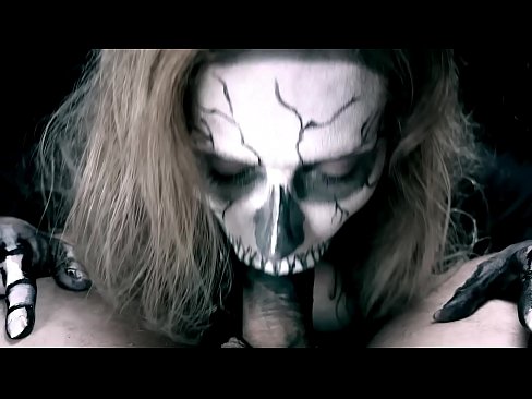 ❤️ Demon cailín sucking coileach lena béal dubh agus shlogtha cum. ❌ Porn na Rúise ag ga.https-tubsexer.ru ❌️