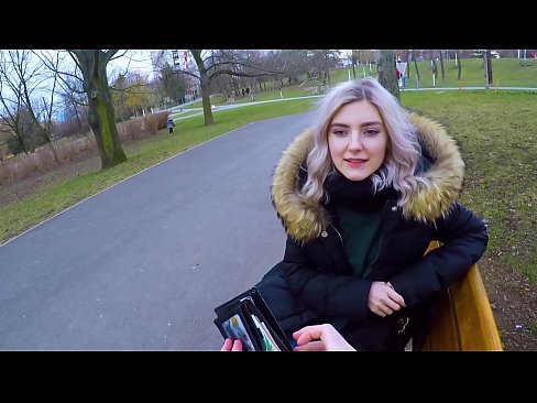 ❤️ Shlogtar cum te strainséir ar airgead - blowjob sa pháirc le Eva Elfie ❌ Porn na Rúise ag ga.https-tubsexer.ru ❌️